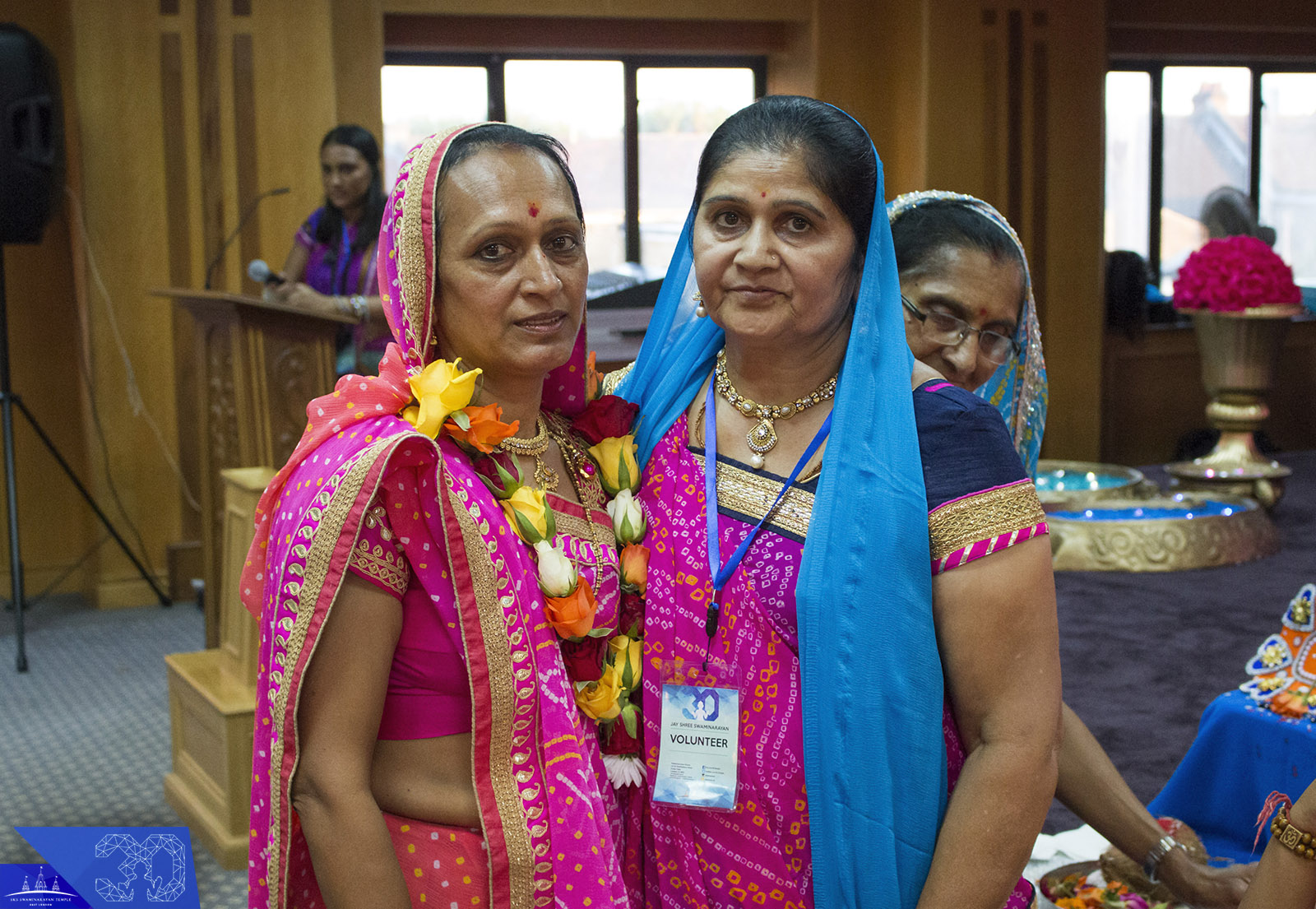 121  - ©1987-2017 SKS Swaminarayan Temple East London